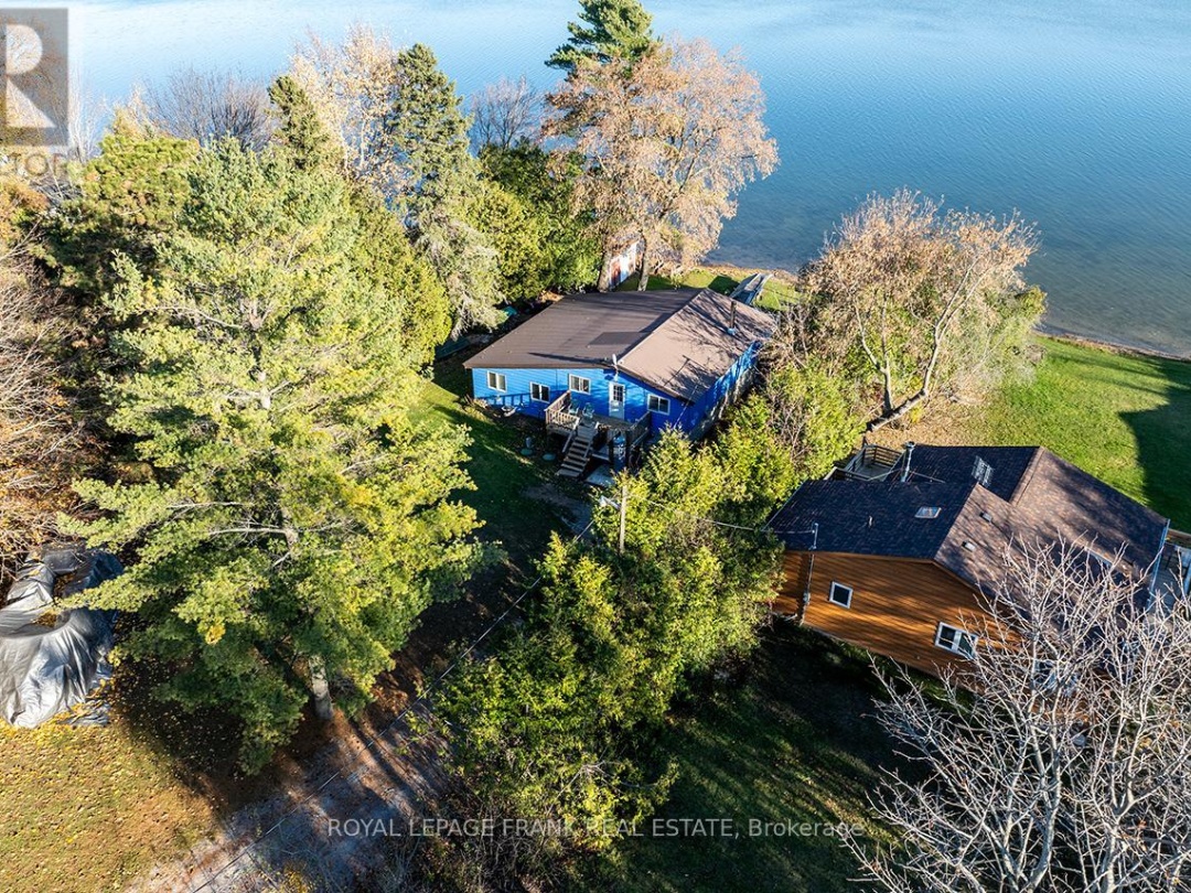121 BALL POINT ROAD, Lake Scugog