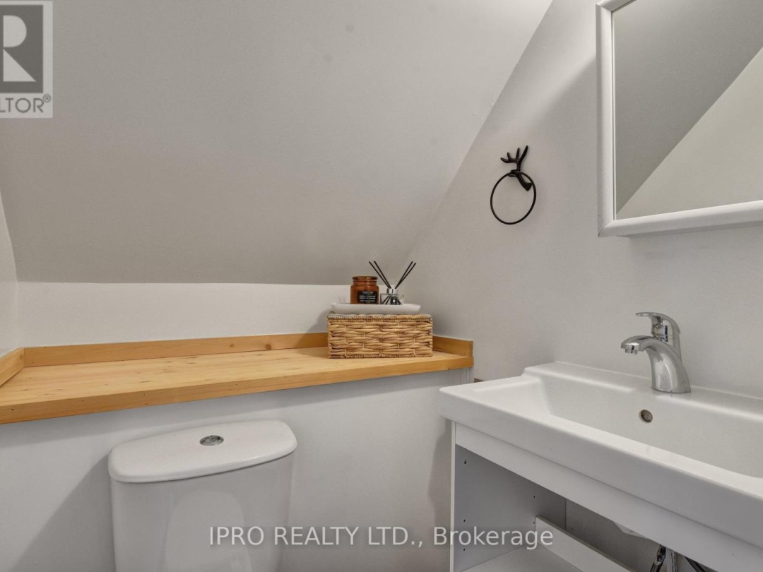 794 518 Highway, Mclean Lake