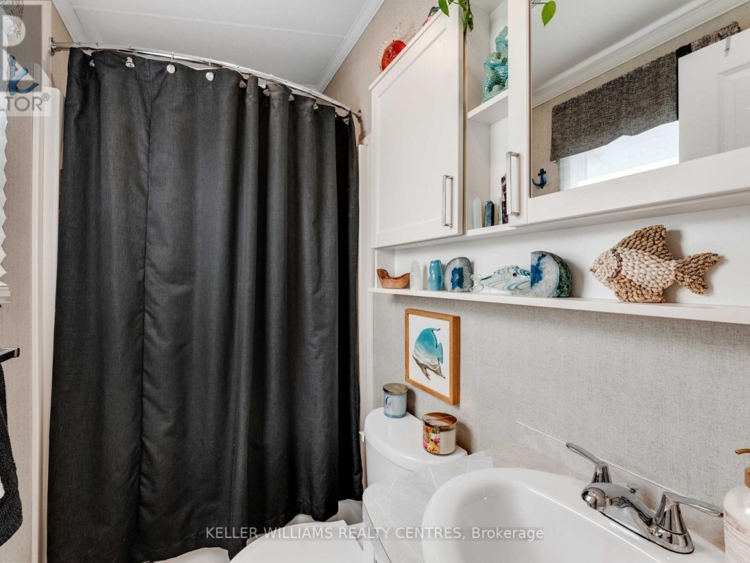 #38 Lakeridge 1047 Bonnie Lake Camp Road, Bracebridge (Macaulay)