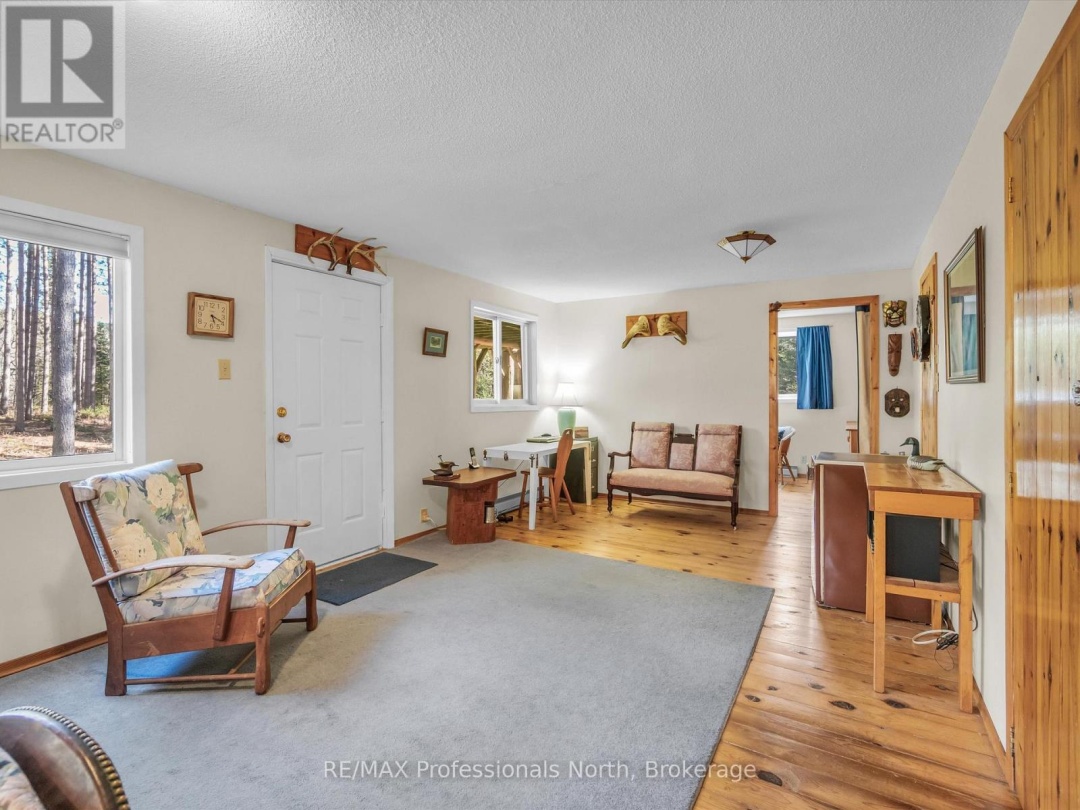 1273 Williamsport Road, Big East Lake