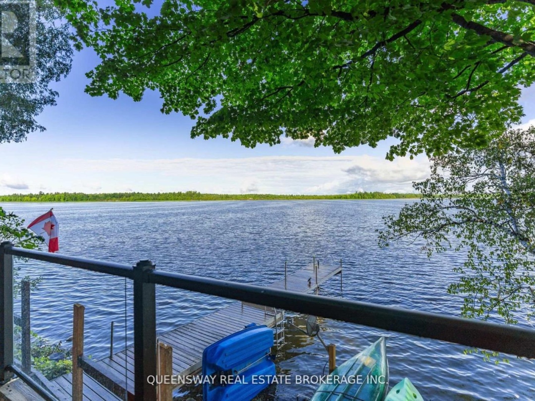 1280 BLACK BEACH LANE, Dalrymple-south Lake