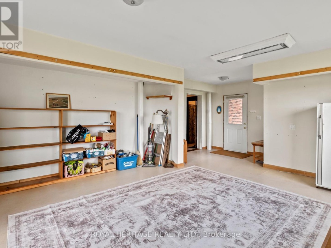 901 CRESSWELL ROAD, 