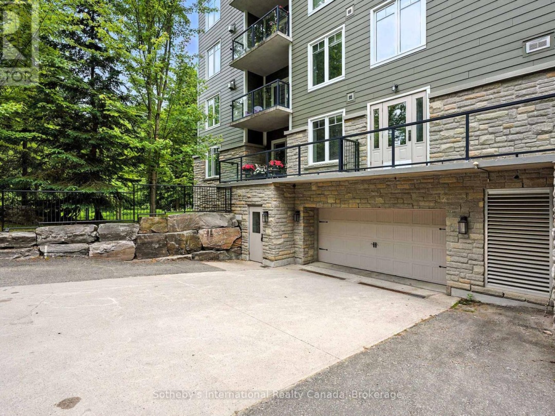 106 - 391 JAMES STREET W, 
