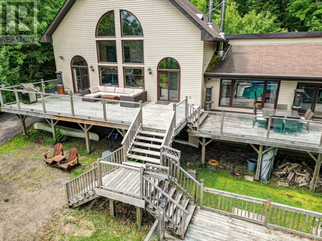 1013 MERRICK DRIVE, Wood Lake