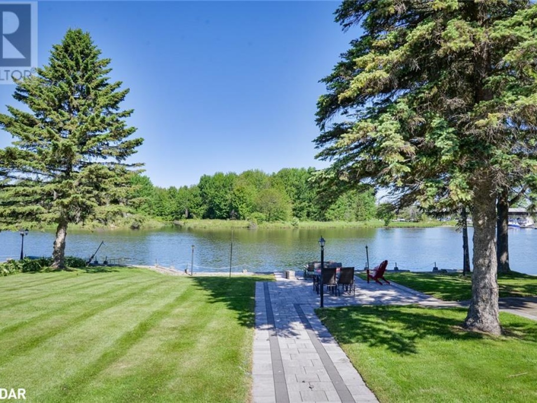 35 OLD INDIAN Trail, 