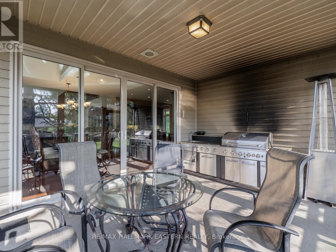 10 EARL KENNEDY ROAD, Sturgeon Lake