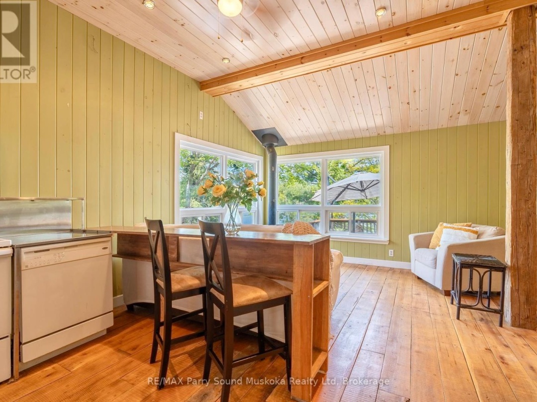 7 ISABELLA ISLAND, 