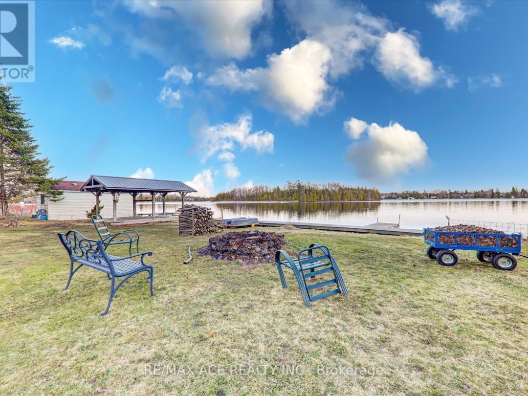 1308 Portage Road, Mitchell Lake
