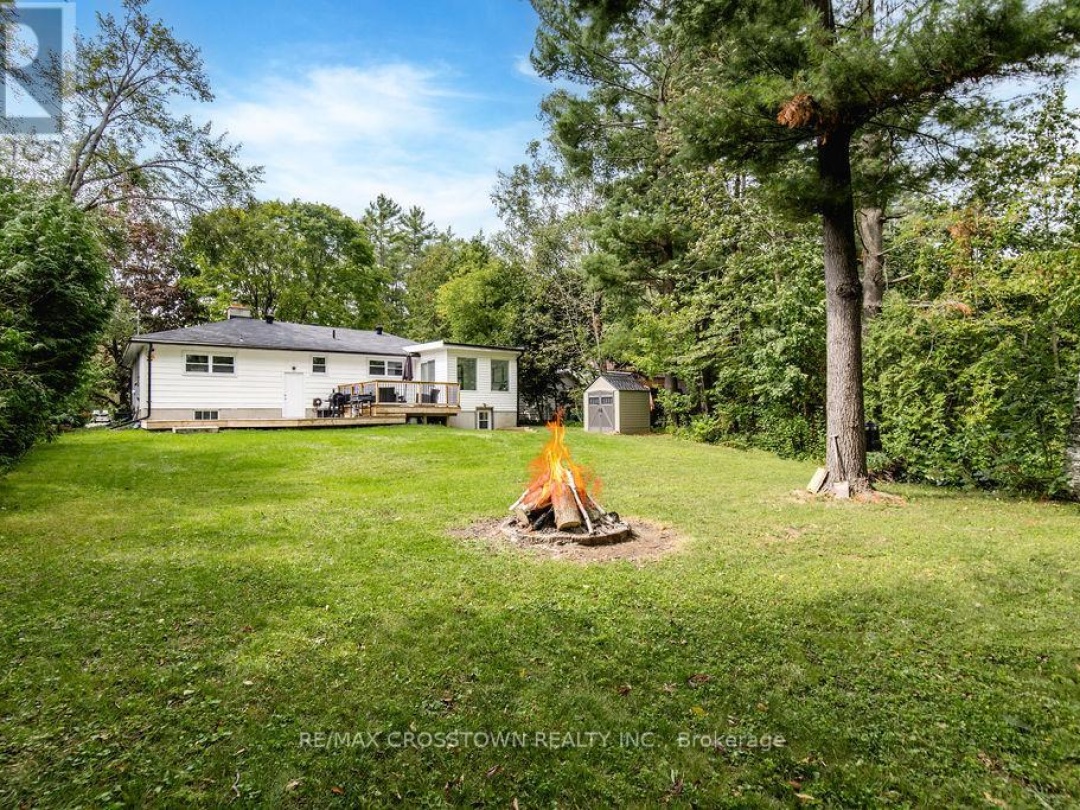 3495 BRENNAN LINE, 