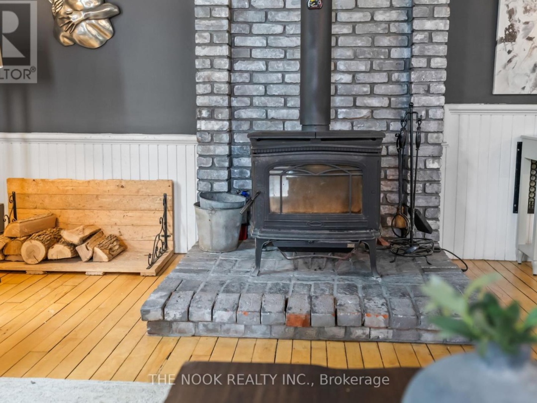 275 VALENTIA ROAD, 
