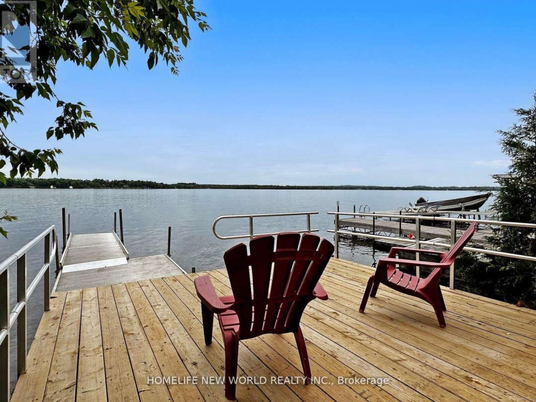 16 Third Street, Sturgeon Lake