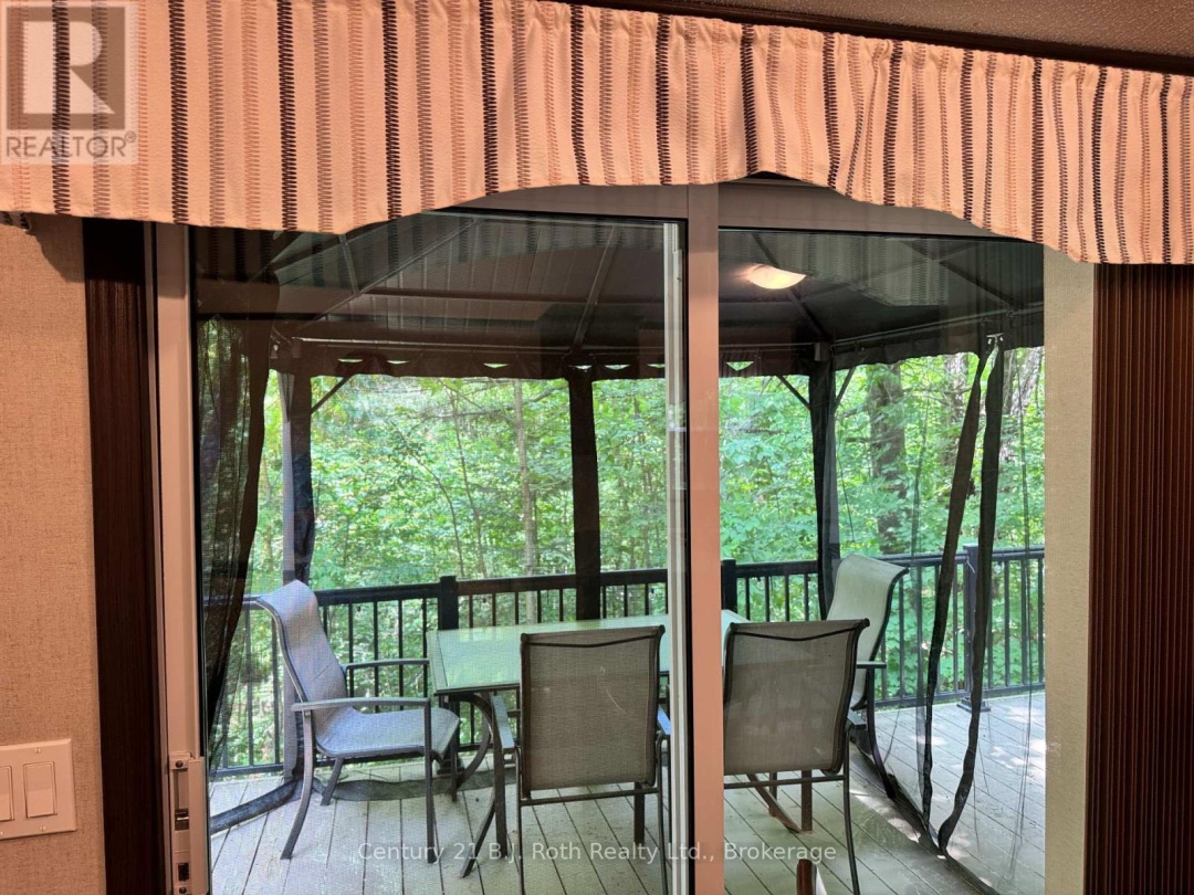 767 POPLAR CRESCENT, 