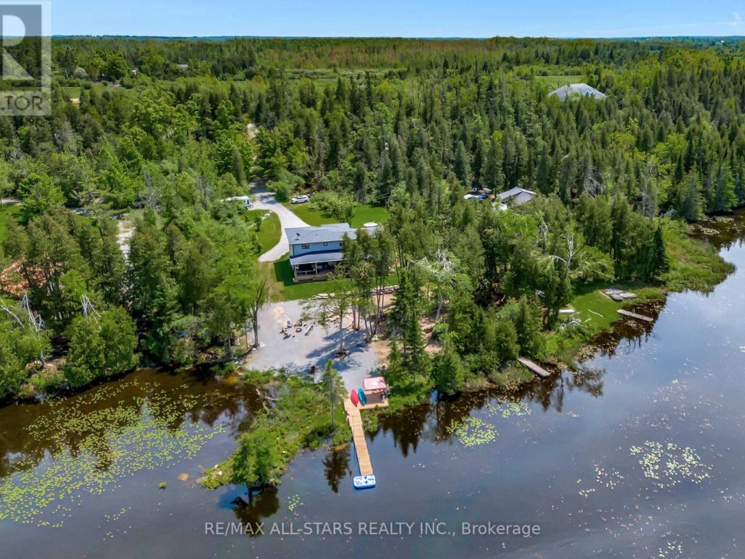 15 Berry Lane, Sturgeon Lake