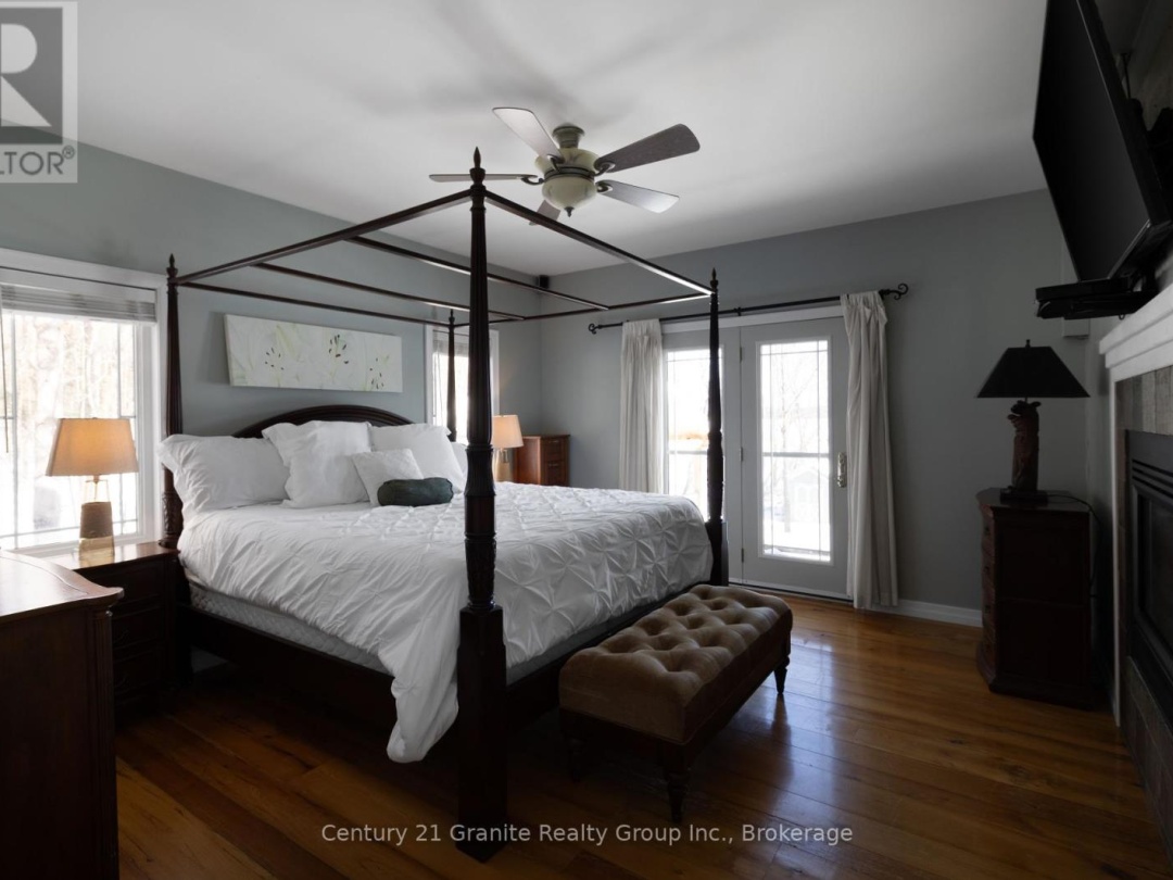 1047 Bonis Lane, Mountain Lake