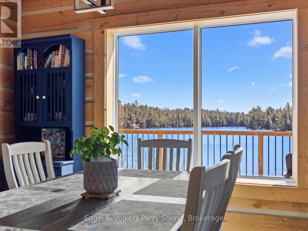 201 Loch Erne Road, Vowel Lake