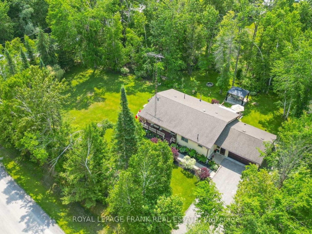124 RILEY LANE, 