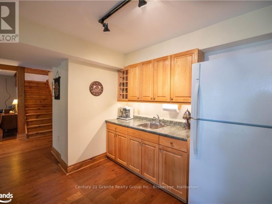 1016 Pegg Drive, Kennisis Lake