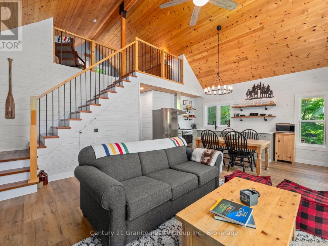1577 Rugged Lane, Brady Lake