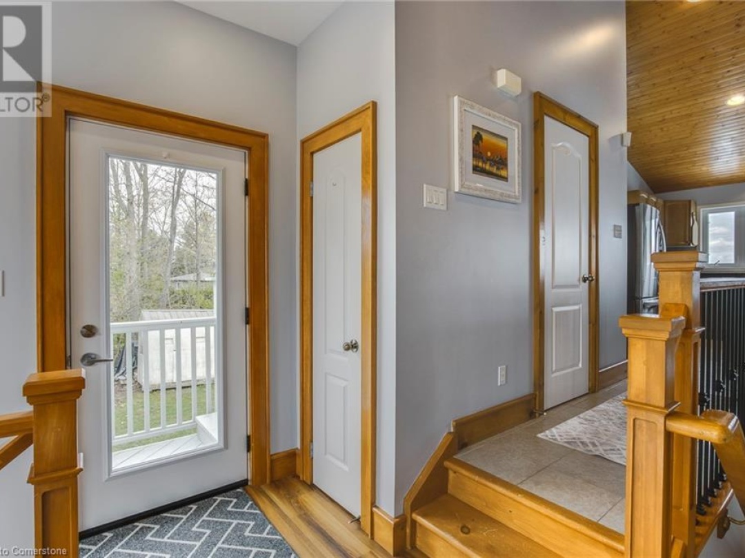 14 Lighthouse Crescent S, Georgian Bay