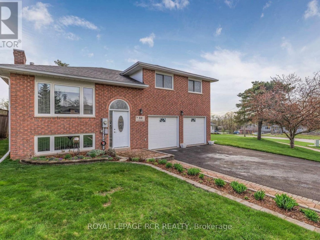 80 Woodside Drive, Orillia