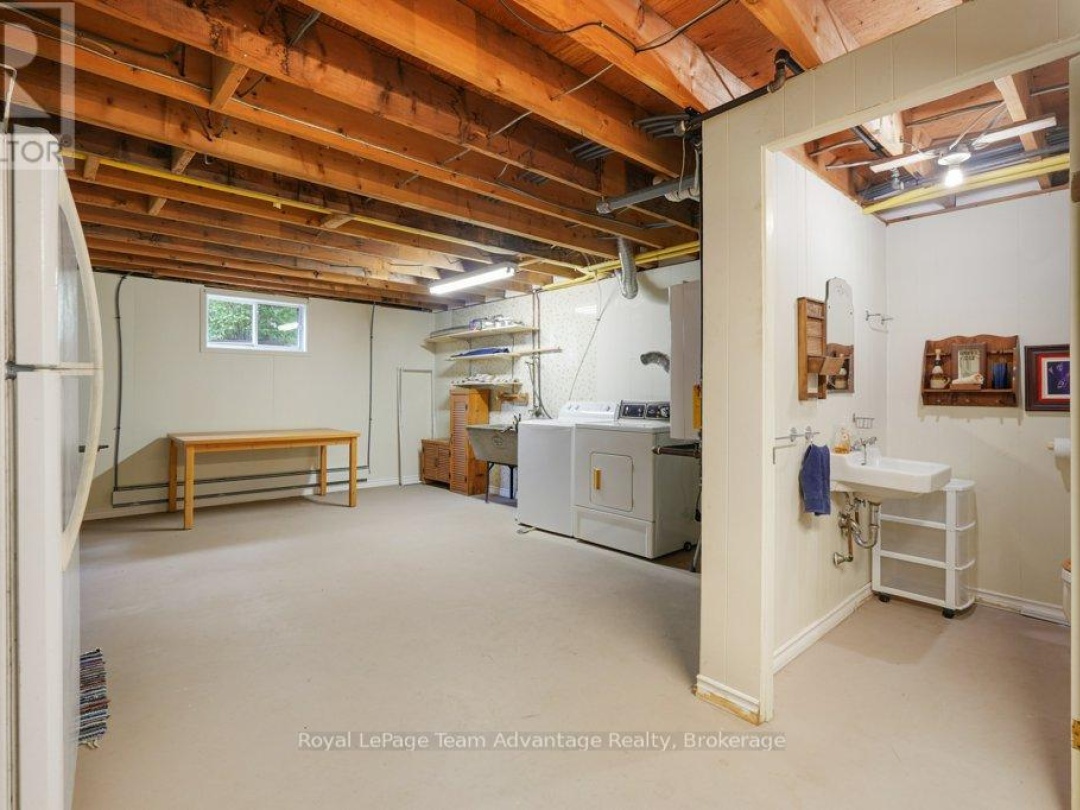 1 VICTORIA AVENUE, 