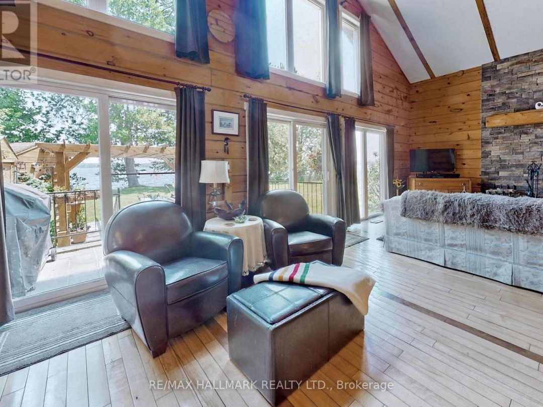 4017 Dalrymple Drive, Dalrymple Lake