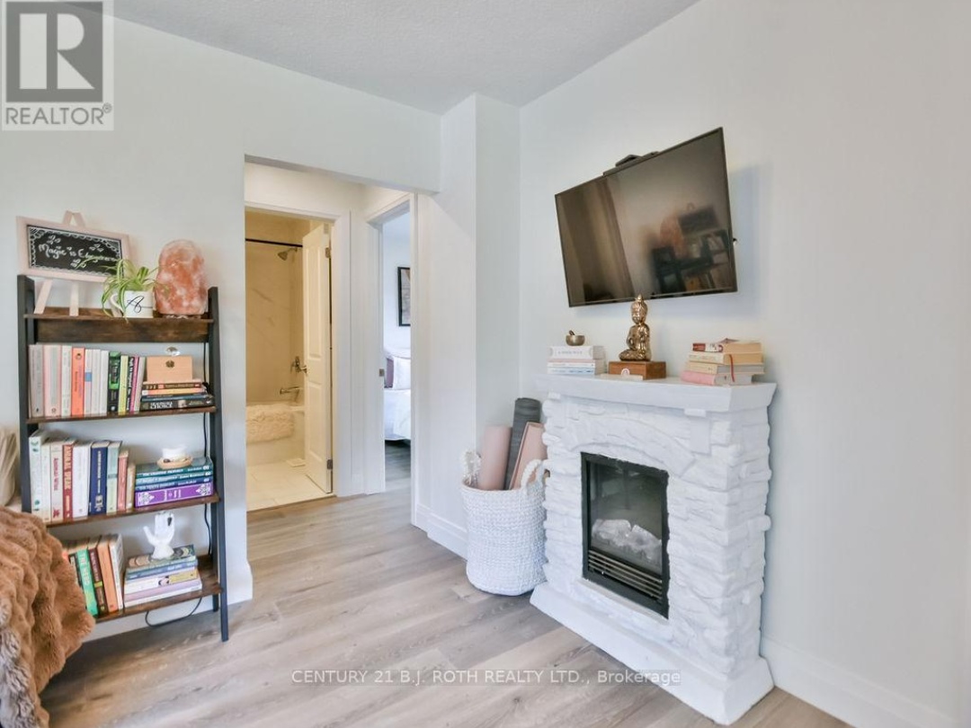 2695 CUMBERLAND ROAD, 