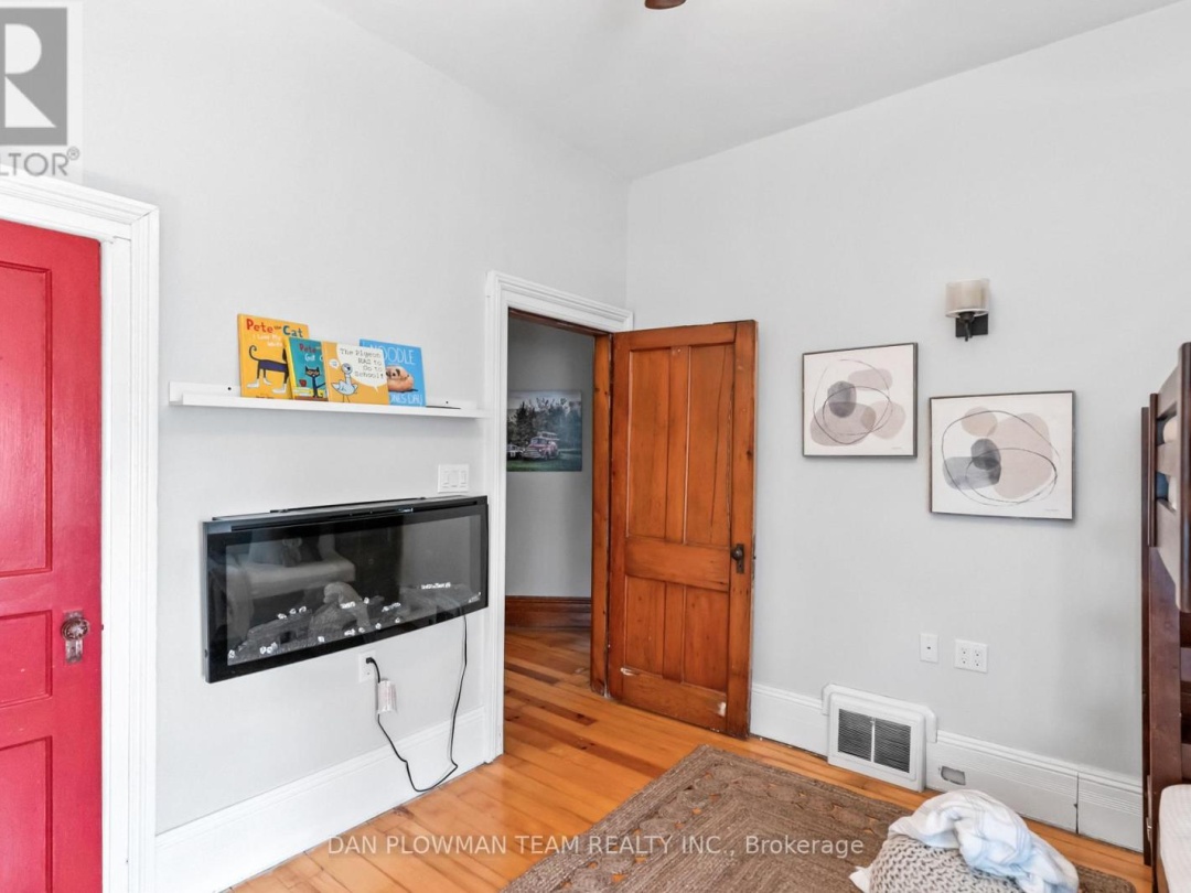 1250 CONCESSION 2 ROAD, 