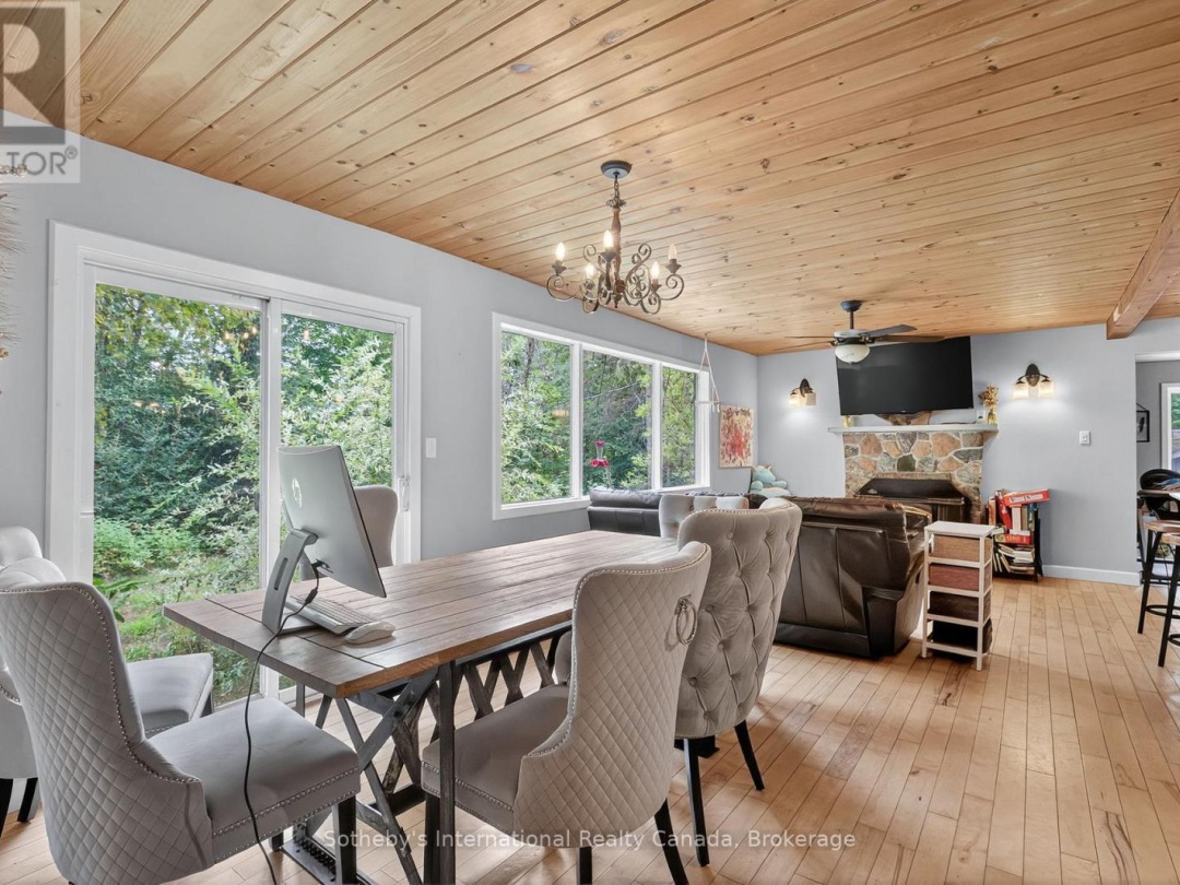 1132 LIMBERLOST ROAD, 