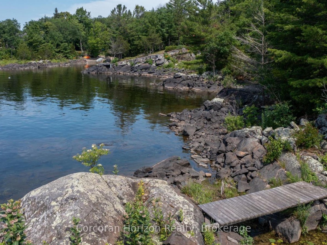 471 NORTH SHORE RD, 