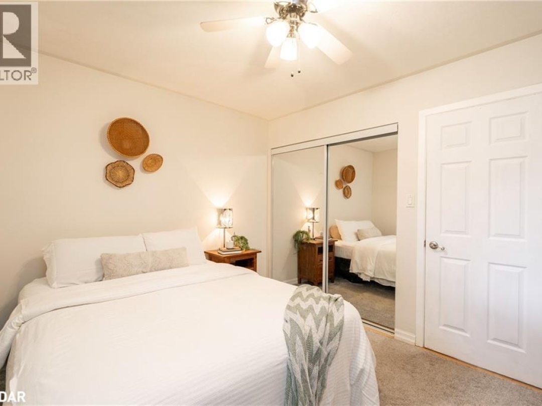6 WALKER Avenue, 