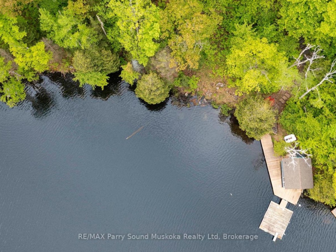 131 DOWNES ROAD, Horseshoe Lake
