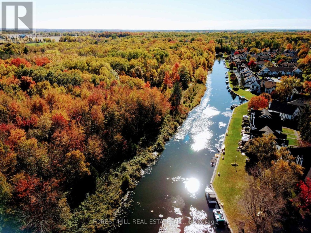 21 - 21 LAGUNA PARKWAY, Lake Simcoe