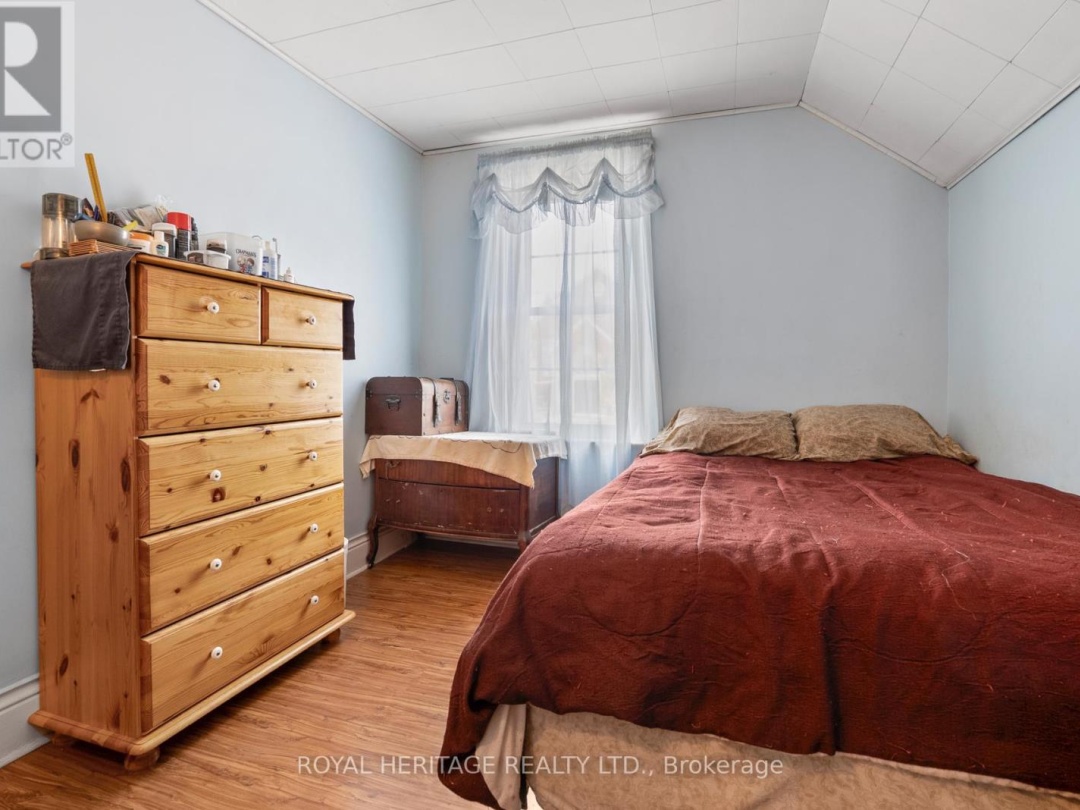 1984 STURGEON ROAD, 