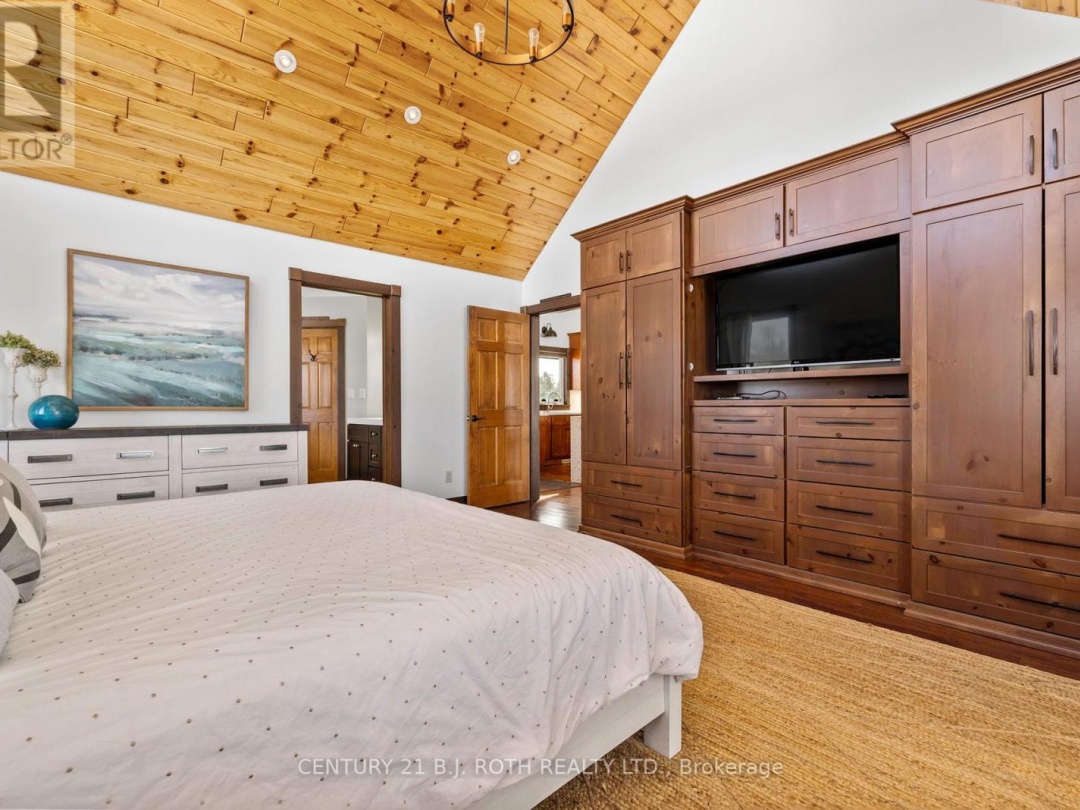 64 Mccords Road, Manitouwabing Lake