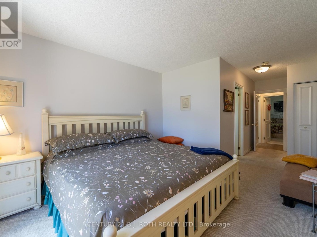 16 - 60 LAGUNA PARKWAY, 