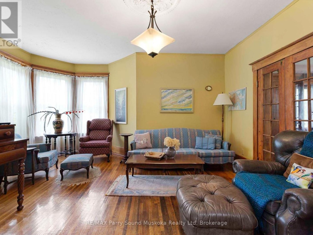 43 Church Street, Parry Sound