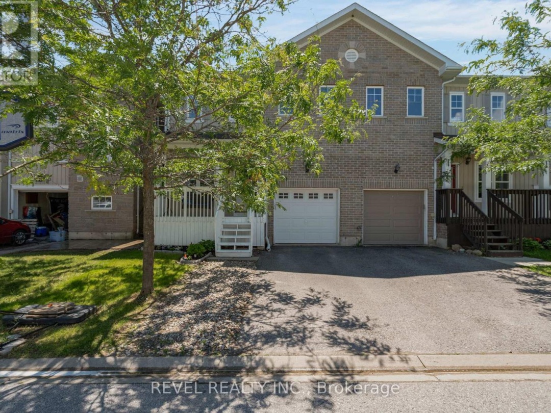 36 800 West Ridge Boulevard, Orillia