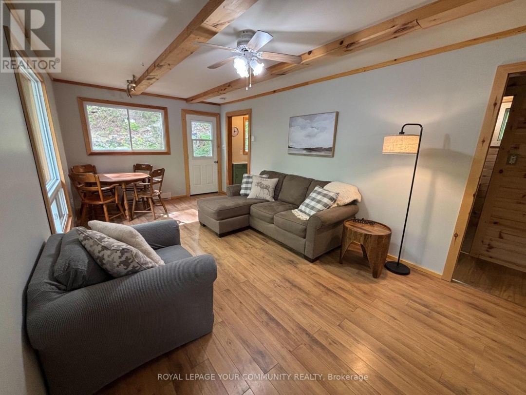 1031 Obelisk Trail, Davis Lake