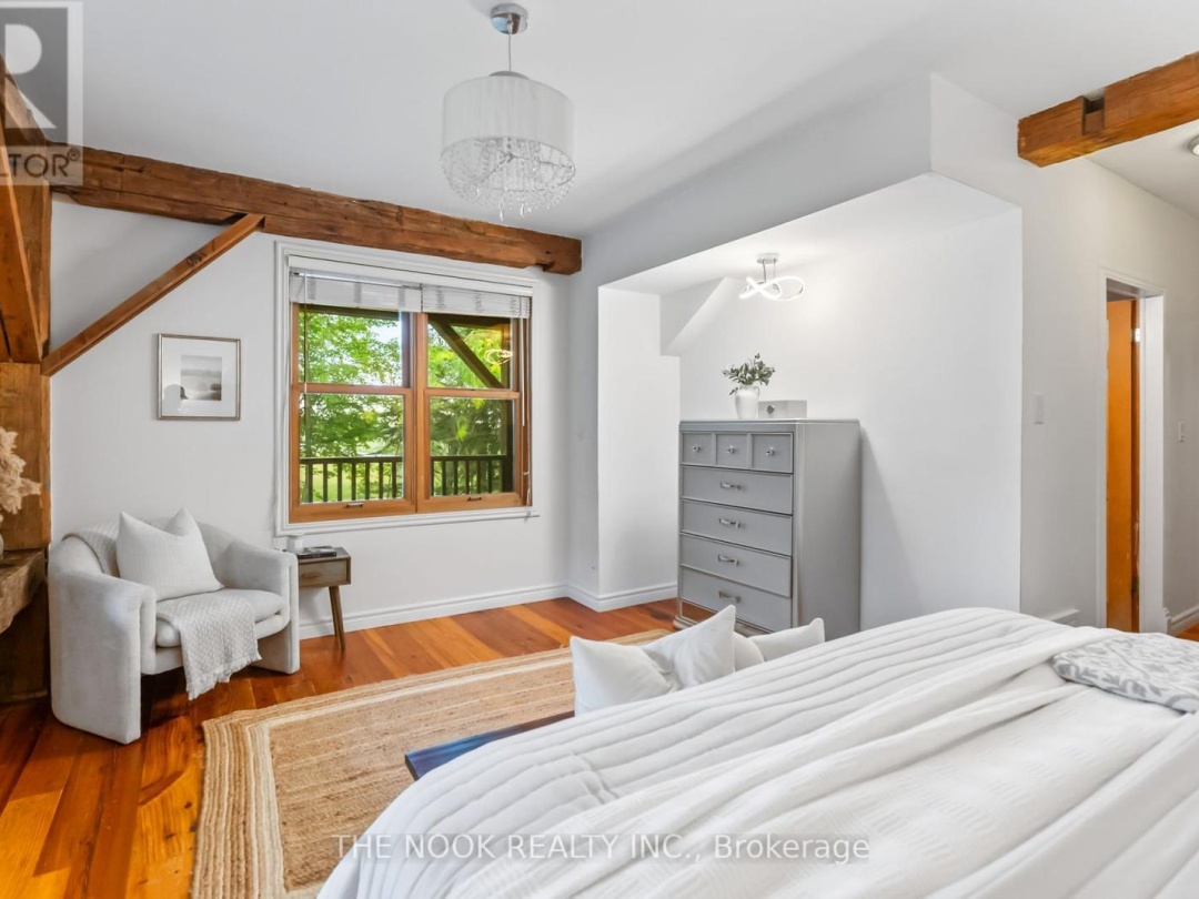 275 VALENTIA ROAD, 