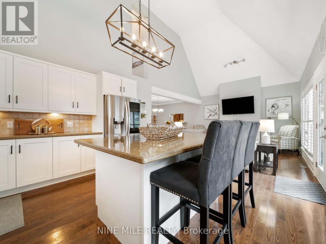 8 5 Invermara Court, Lake Simcoe