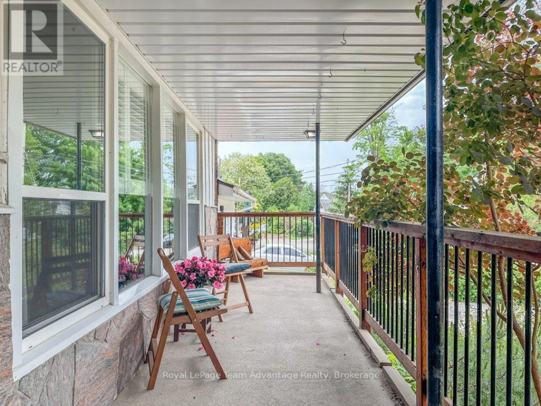 1 VICTORIA AVENUE, 