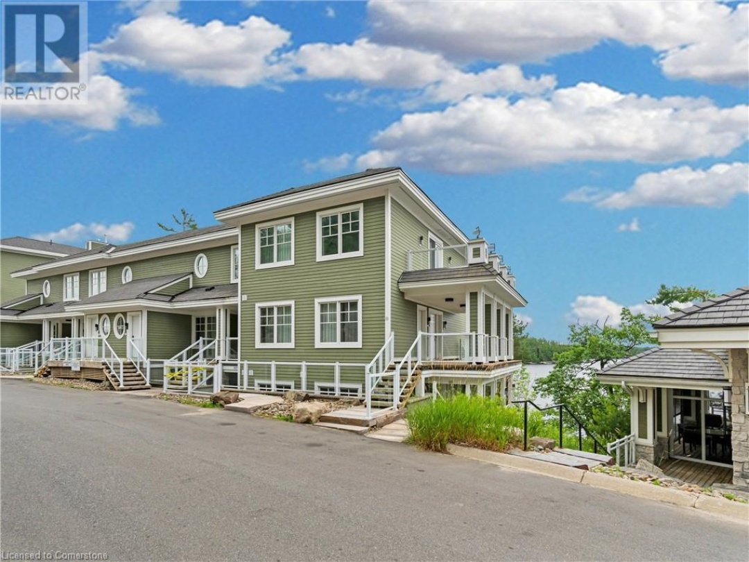 1869 MUSKOKA 118 Road W Unit# BTW-101, 