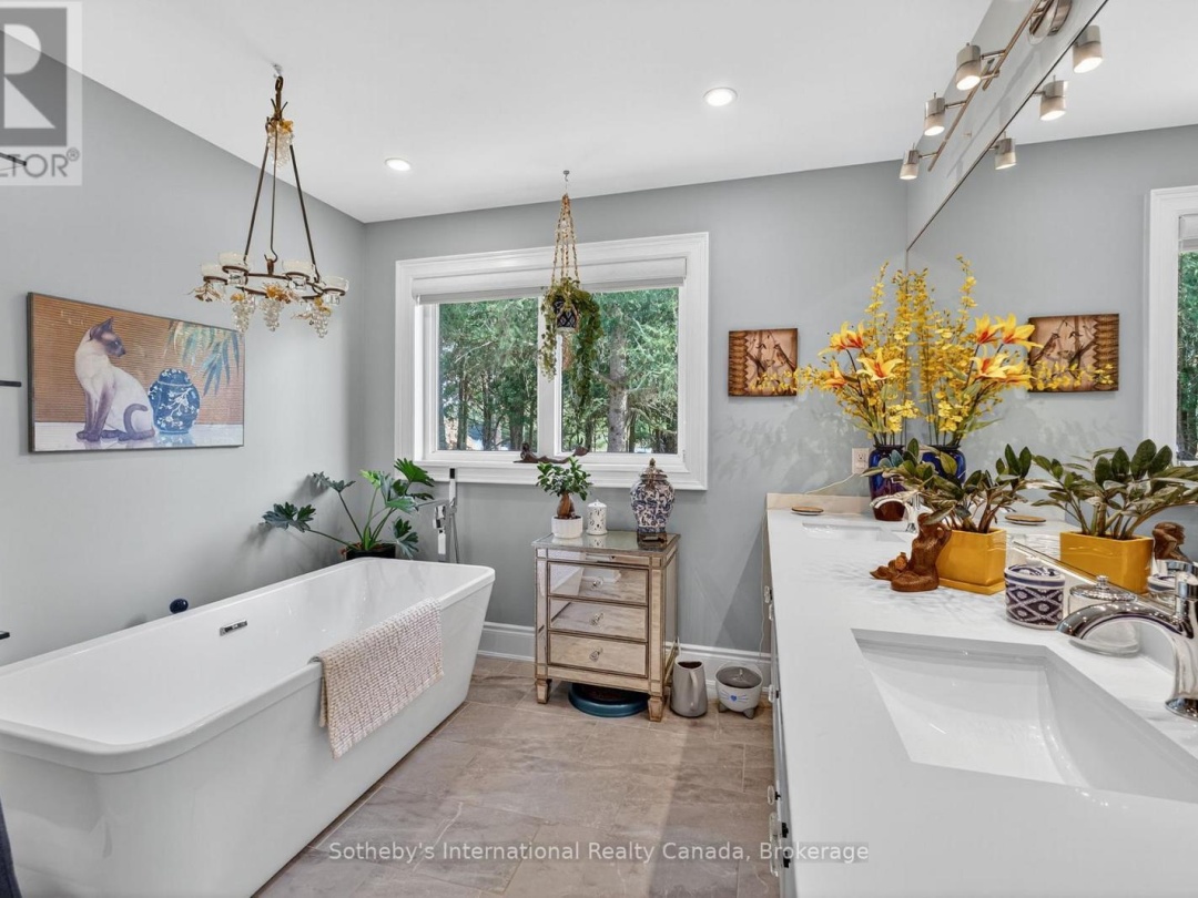 1082 BEAUMONT FARM ROAD, 