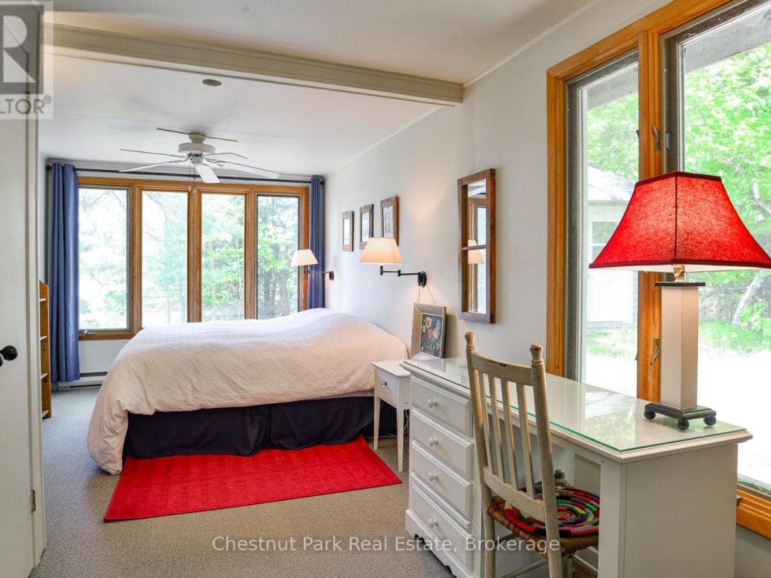8 - 1869 MUSKOKA 118 ROAD W, 