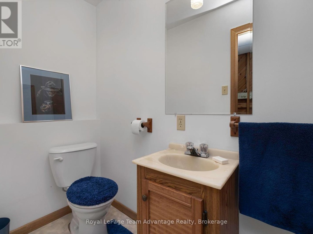 142 Broadbent Road, Manitouwabing Lake