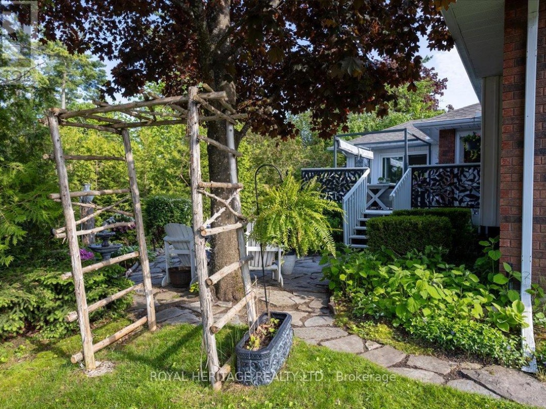 38 Patricia Place, Pigeon Lake