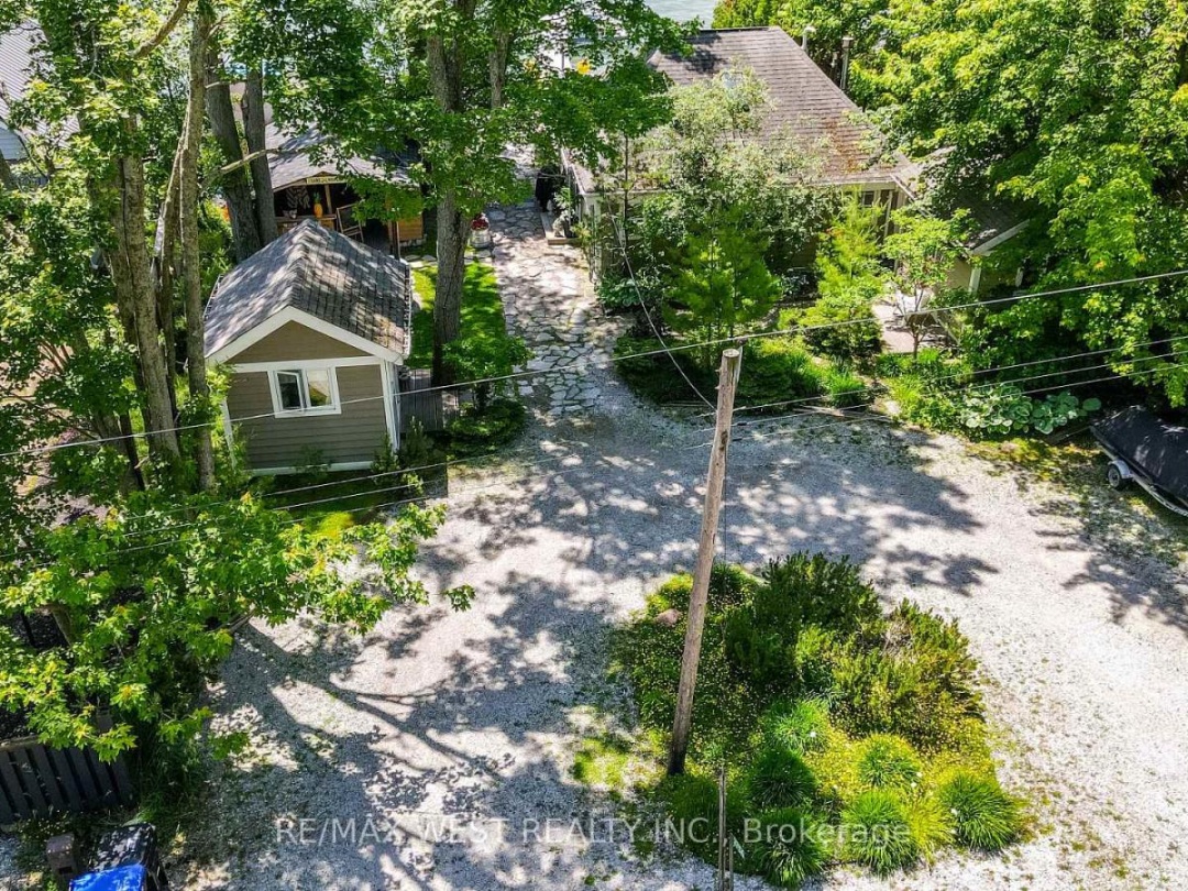 3756 GLENREST DRIVE, 