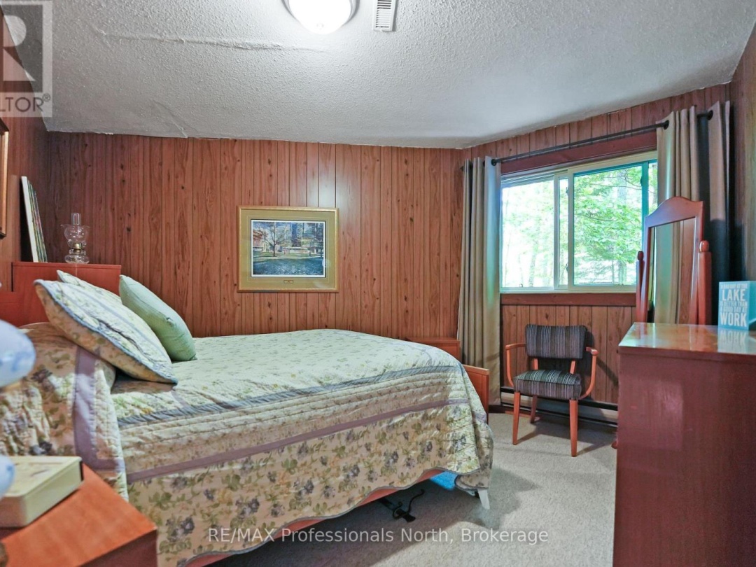 1511 WENONA LAKE ROAD, 