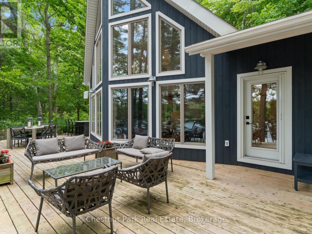44 MILLER ISLAND, 